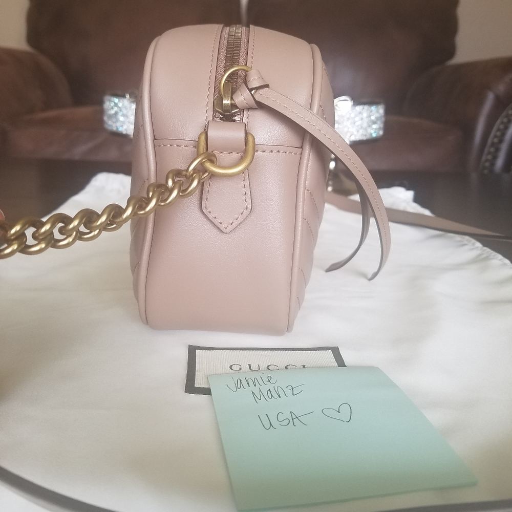 SOLD! Gucci GG Small Marmont Camera Bag - Picture 2 of 8